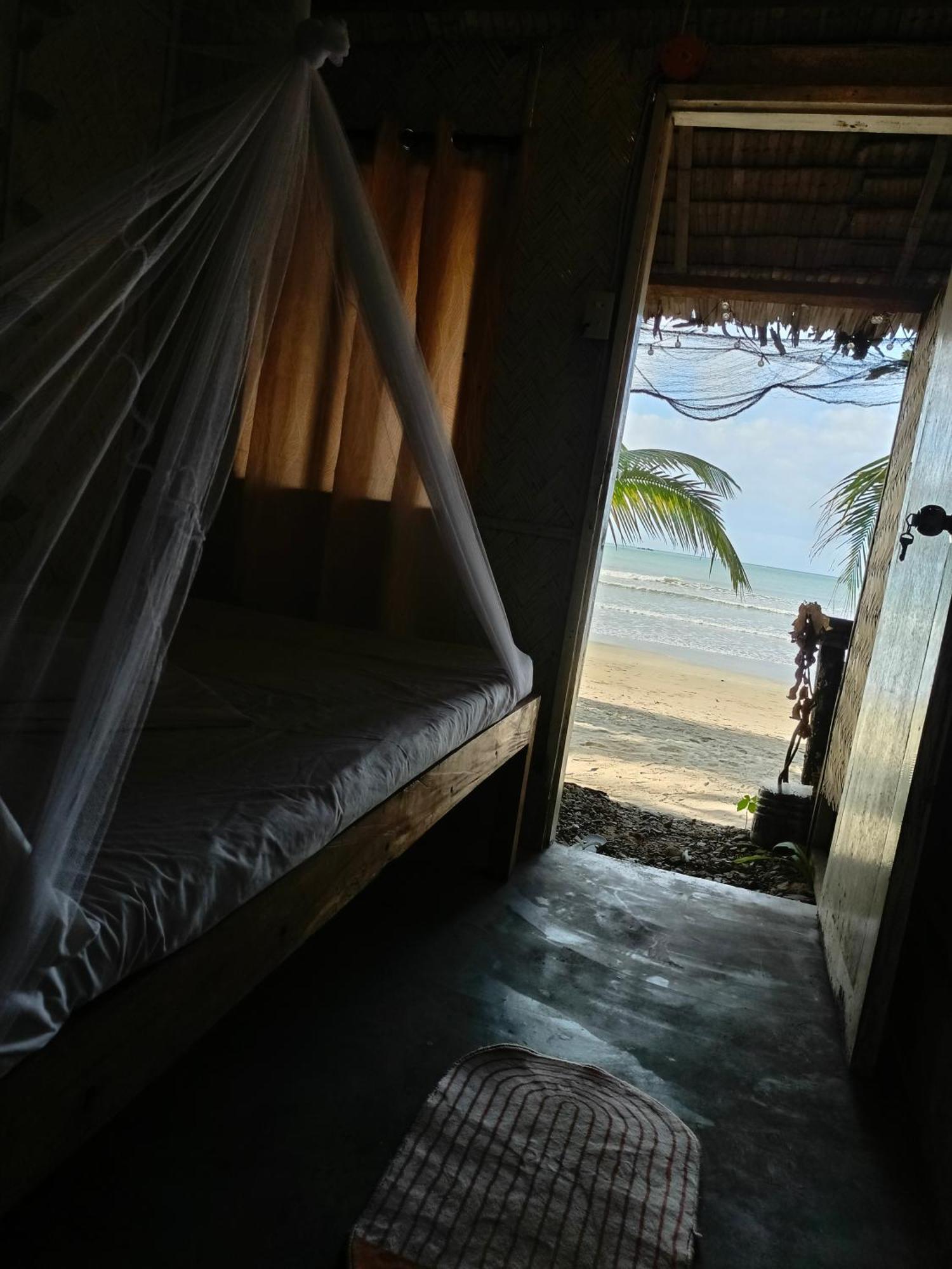Bucana Beach Camp El Nido Exterior foto